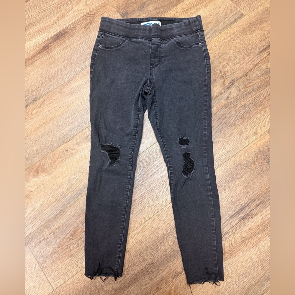 Old Navy Rockstar Black Distressed Pull-On Jeggings Size 6 High Rise Raw Hem